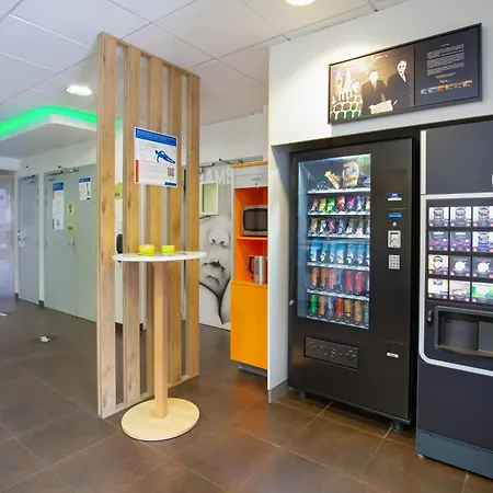 Ibis Budget Grenoble Sud فندق 2*
