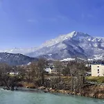Ibis Budget Grenoble Sud 2*