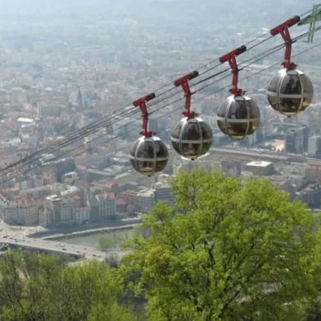 Ibis Budget Grenoble Sud Hotel