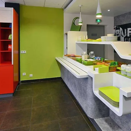 Ibis Budget Grenoble Sud Hotel 2*
