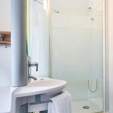 Hotel Ibis Budget Grenoble Sud 2*