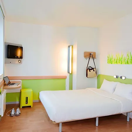 Hotel Ibis Budget Grenoble Sud 2*