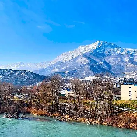 Ibis Budget Grenoble Sud Hotel 2*