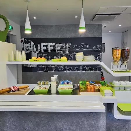 Ibis Budget Grenoble Sud 2*
