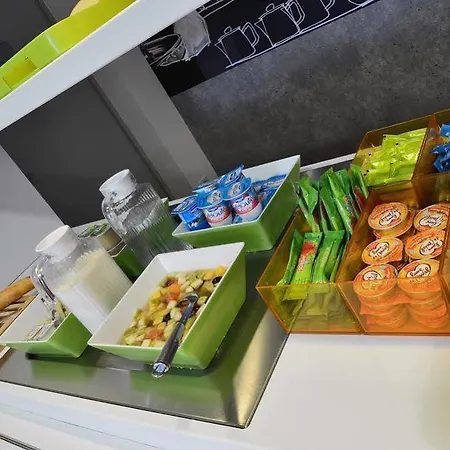 Hotel Ibis Budget Grenoble Sud 2*